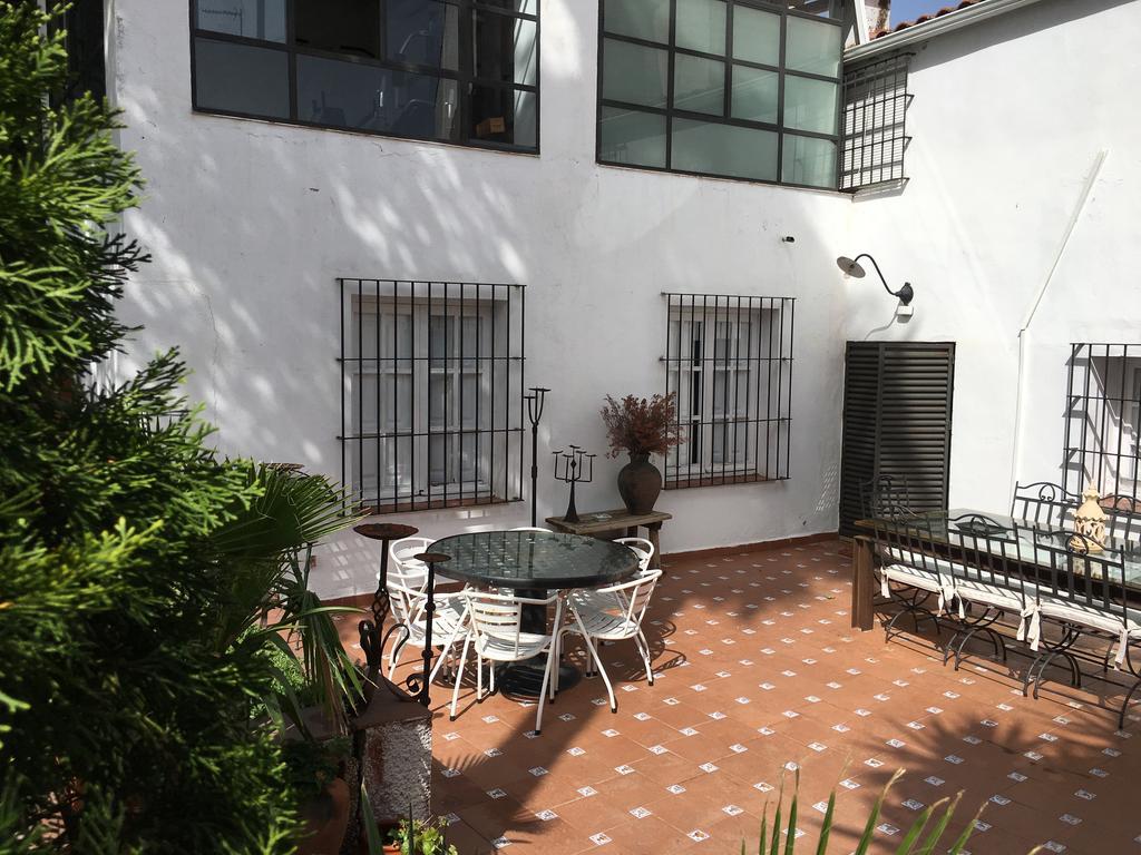 Villa La Tierra Roja Aliseda Exterior foto